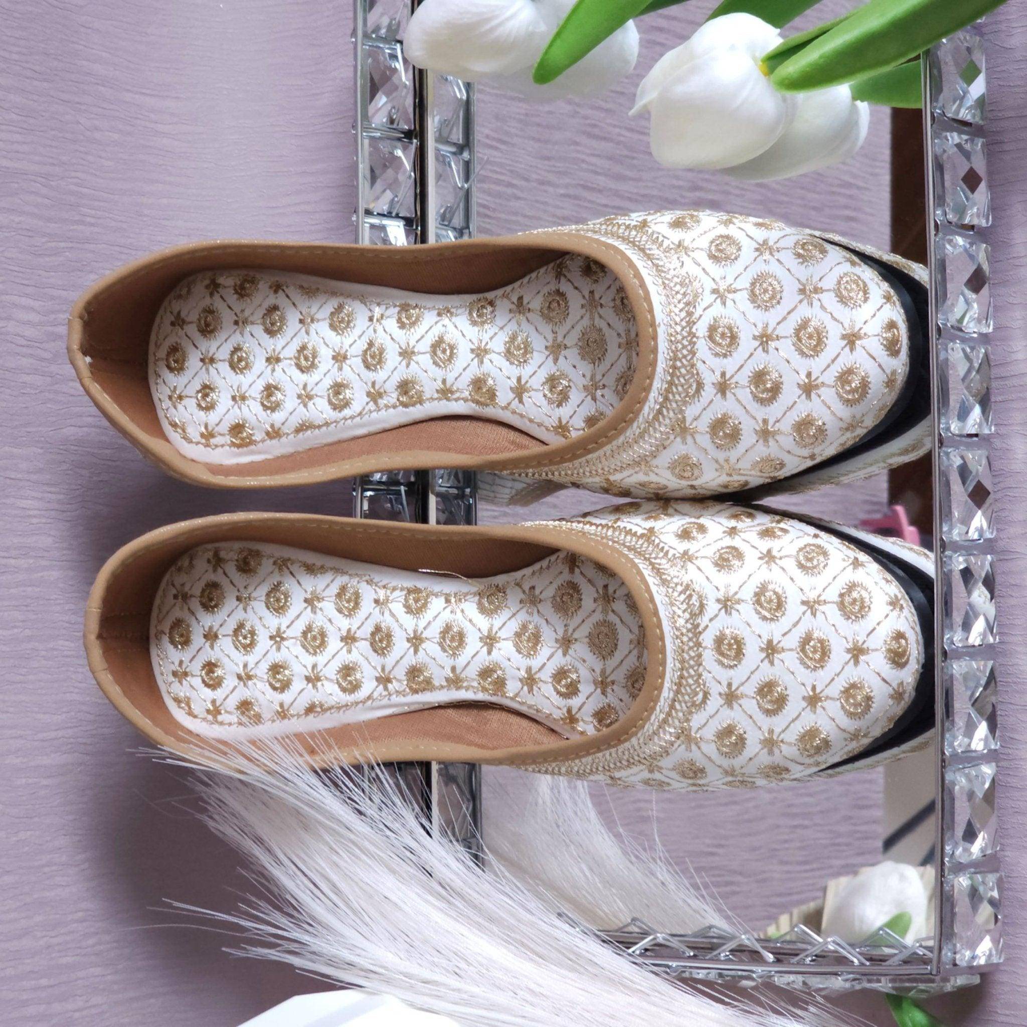 Akriti - Womens White Ballerina Jutti Shoes – Jutti | Fancy Fab Jewels UK