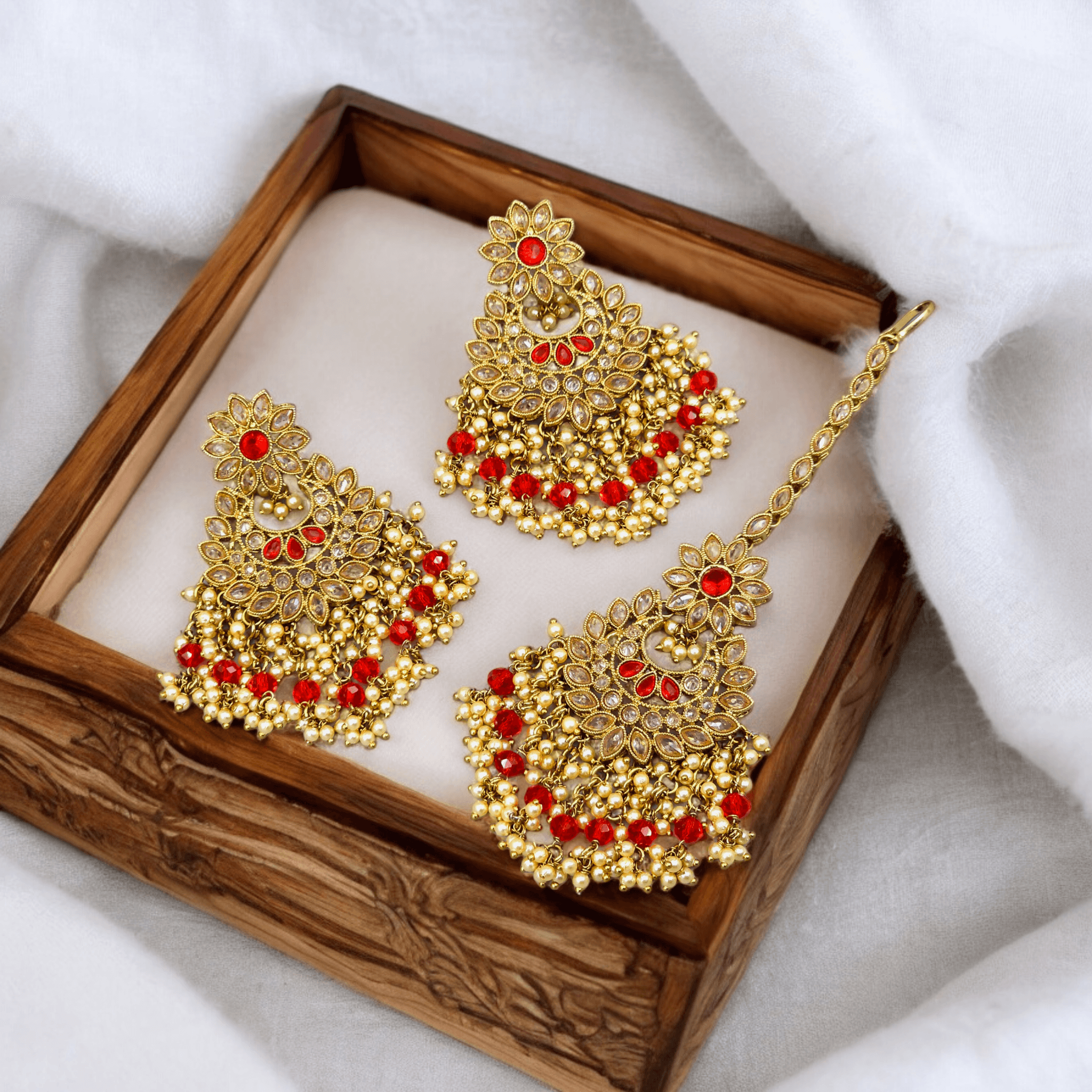 Tabassum Earrings and Tikka Set – Tikka set | Fancy Fab Jewels UK