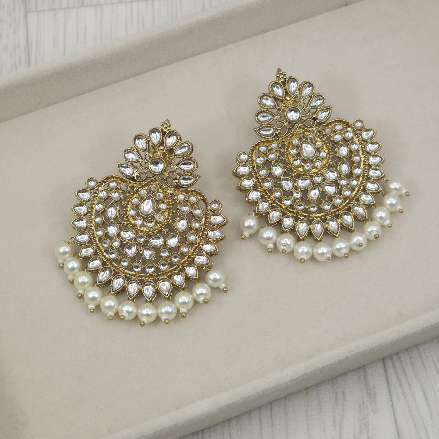 Gold Kundan Jewelry 