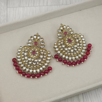 Kundan stud Earrings for wedding celebration