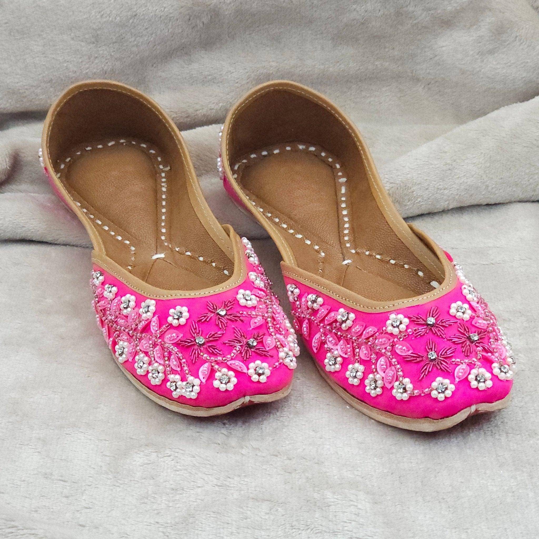 Ruhani Baby Pink Phulkari Jutti - Fancy Fab Jewels