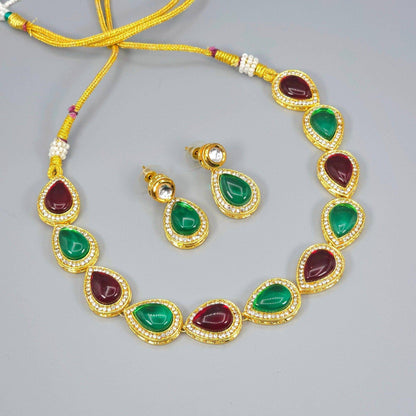 Naira- Sleek Kundan Choker Set - Fancy Fab Jewels