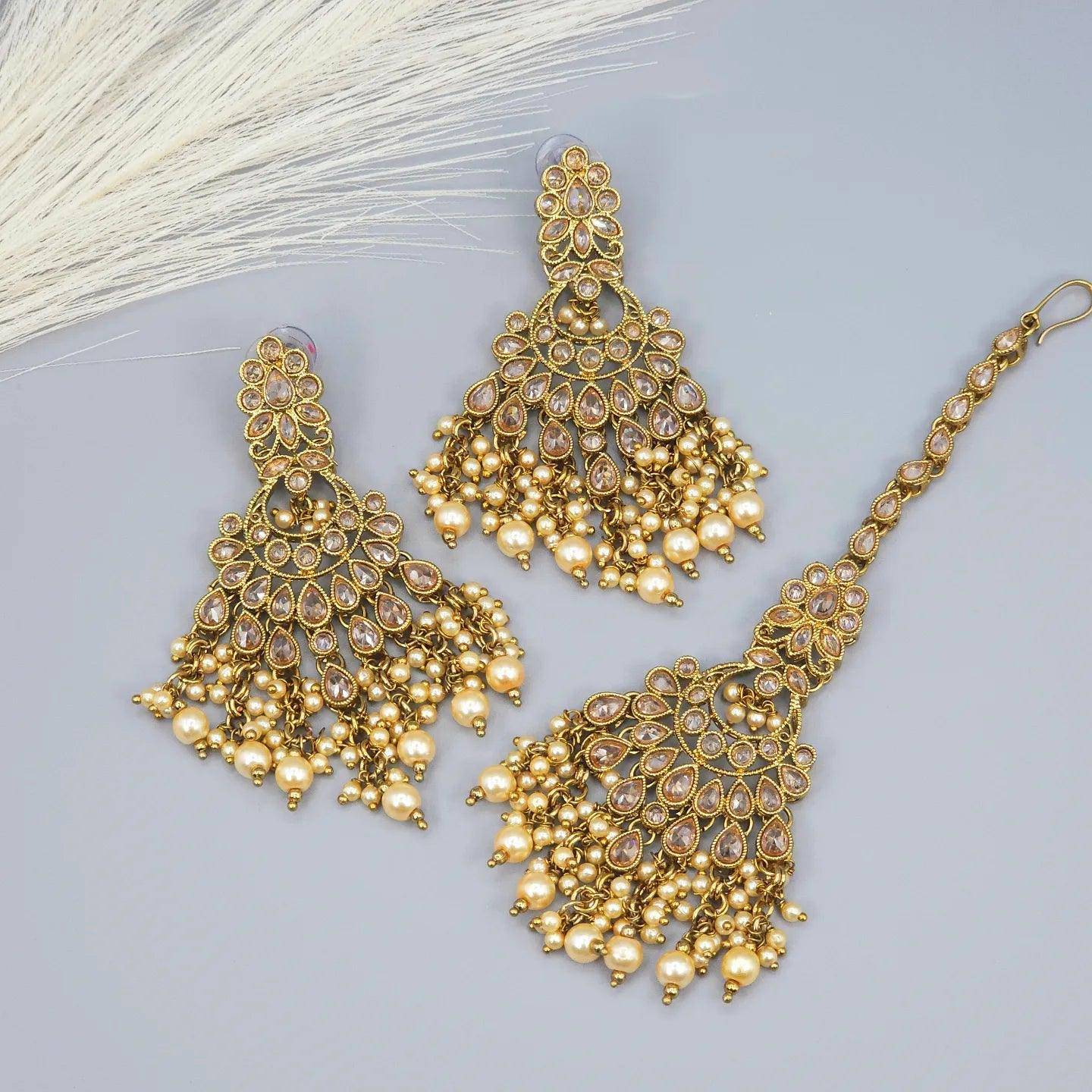 Meera Earrings and Tikka Set - Fancy Fab Jewels