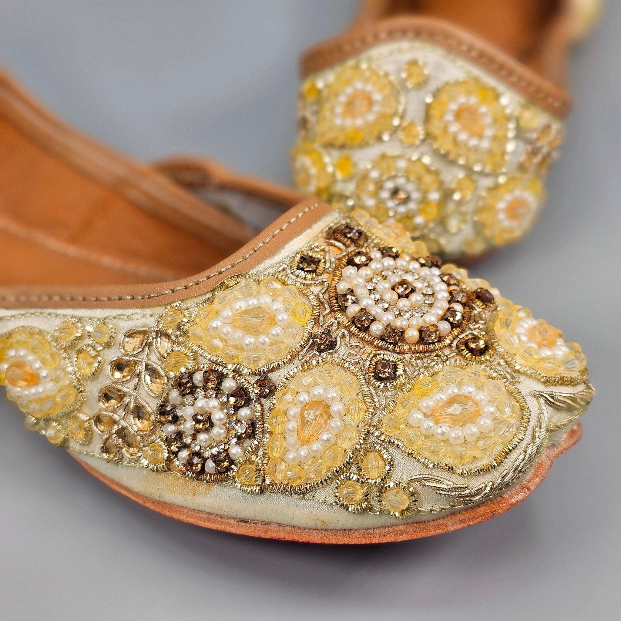 Kiran light Gold Bridal Jutti - Fancy Fab Jewels