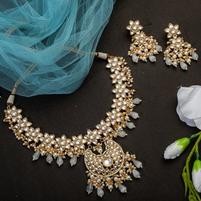 Kulsum Pachee Kundan Necklace Set - Fancy Fab Jewels