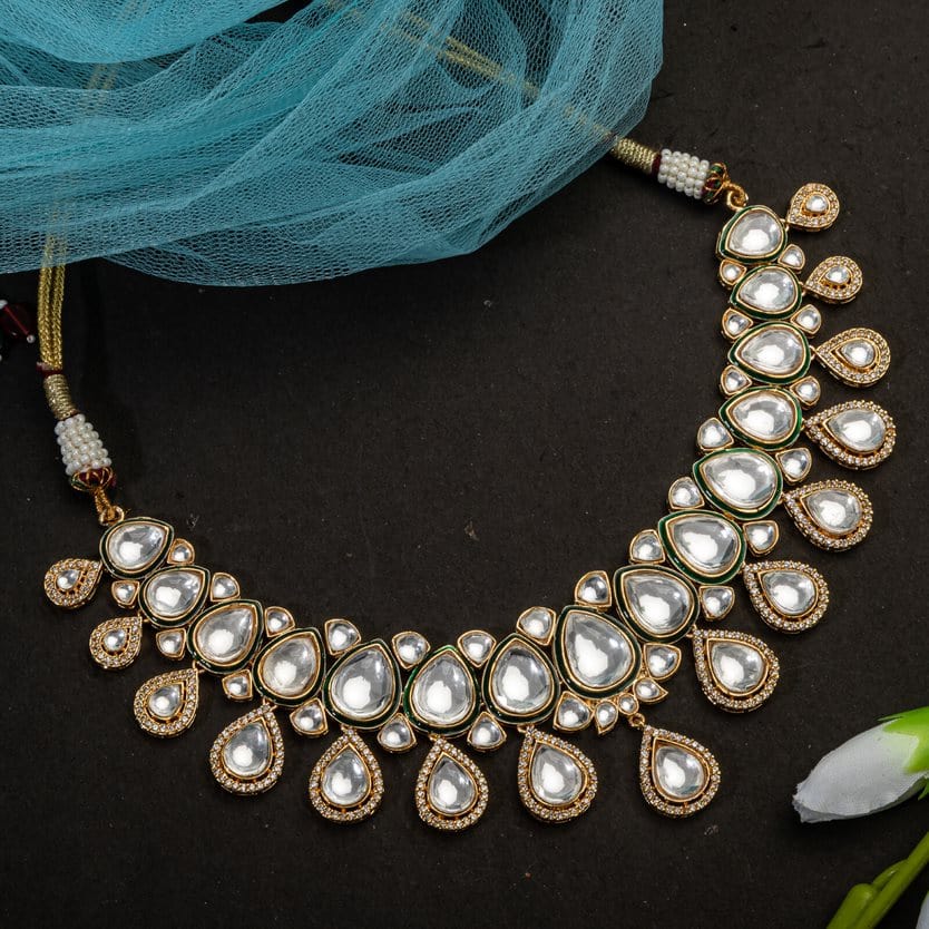 Naleen - Kundan Necklace Set with Earrings - Fancy Fab Jewels