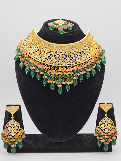 Reegal Premium Quality Paachi Kundan Choker Necklace Set - Green