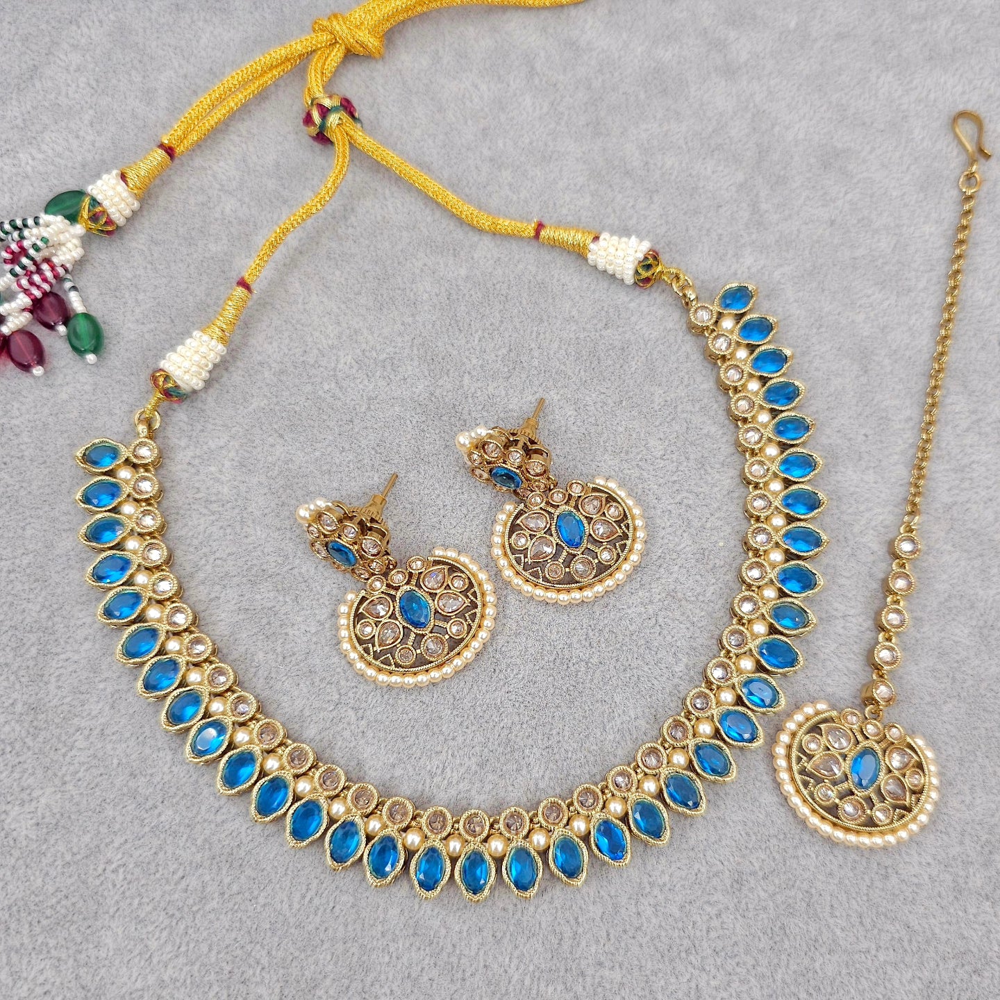 Shikha Choker Necklace Set - Fancy Fab Jewels