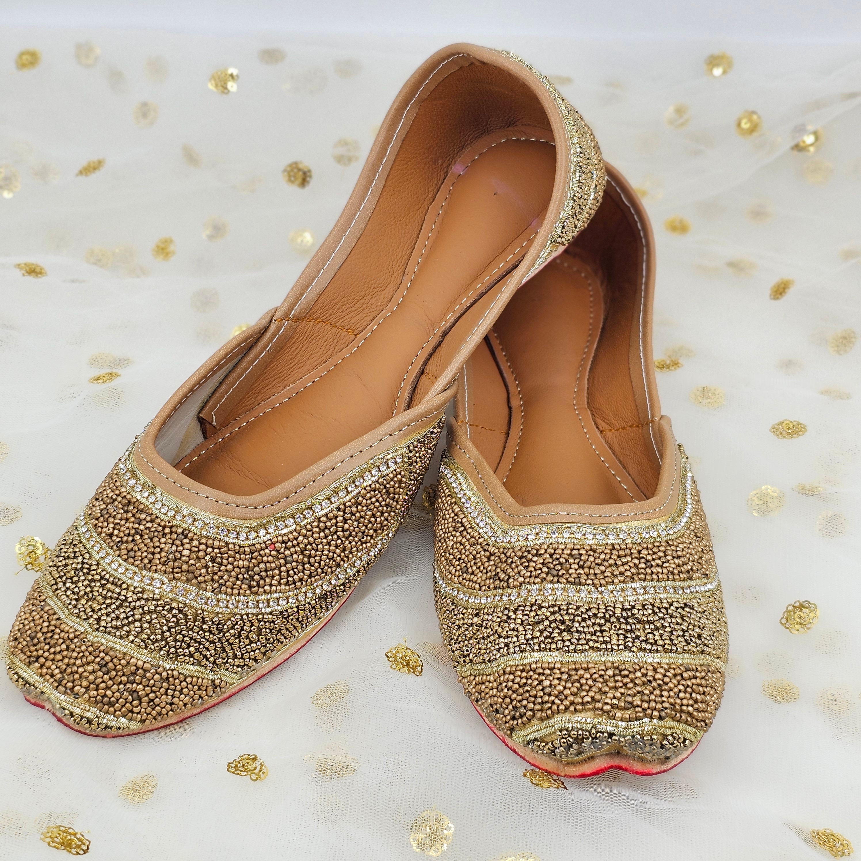 Sunahri Gold Handmade Ladies Indian Pakistani Jutti.