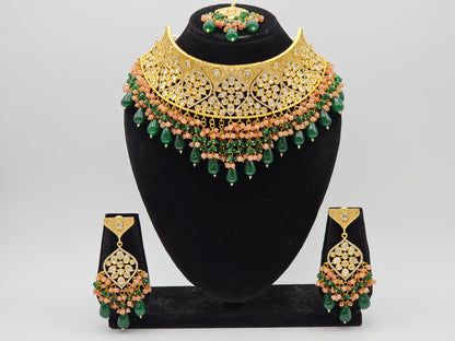 Reegal Premium Quality Paachi Kundan Choker Necklace Set - Green