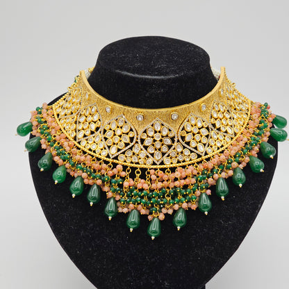 Reegal Premium Quality Paachi Kundan Choker Necklace Set - Green