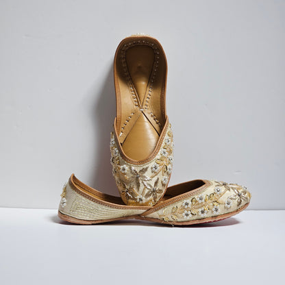 Waheeda Beige Gold Embelised Bridal Juttis.