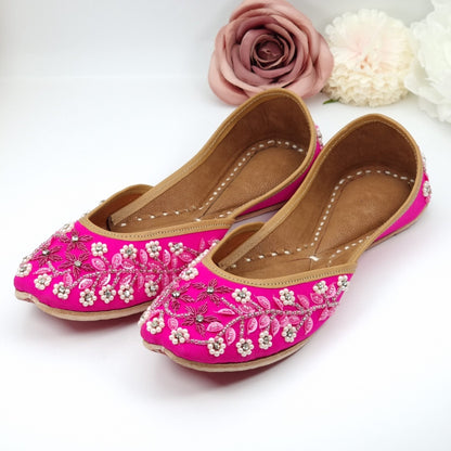 Ruhani Baby Pink Phulkari Jutti - Fancy Fab Jewels